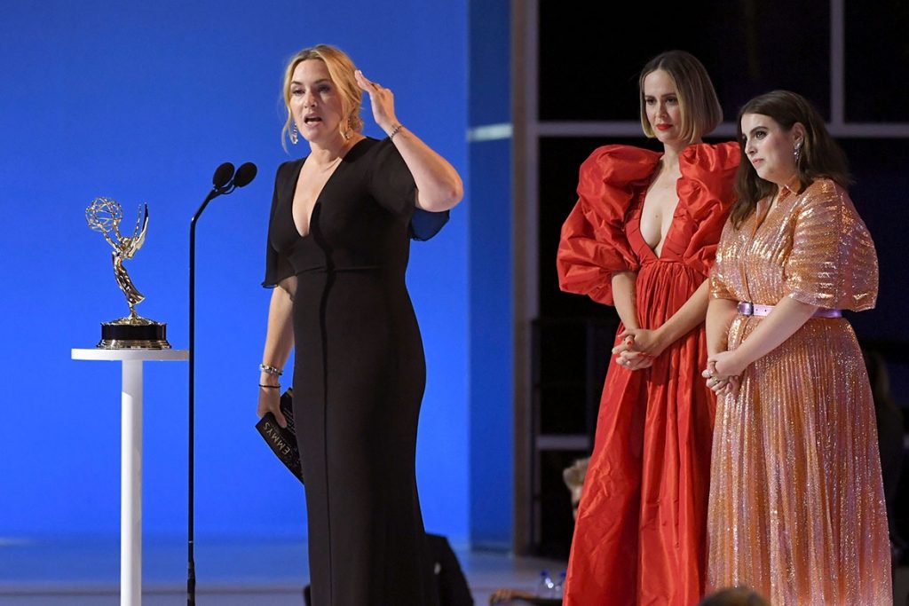 Kate winslet giving speech at 73rd Emmy awards